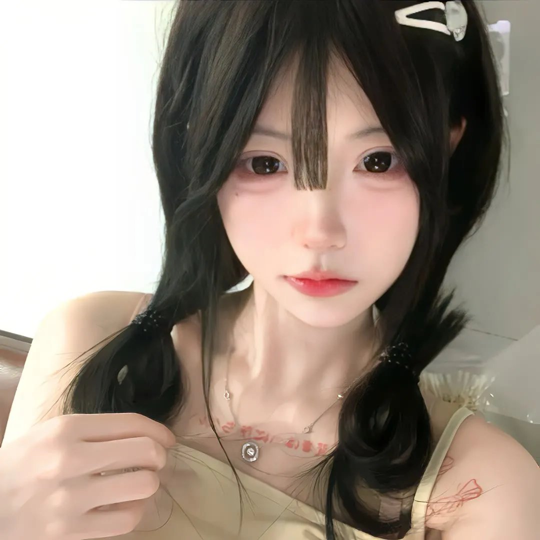 魔鬼女房东